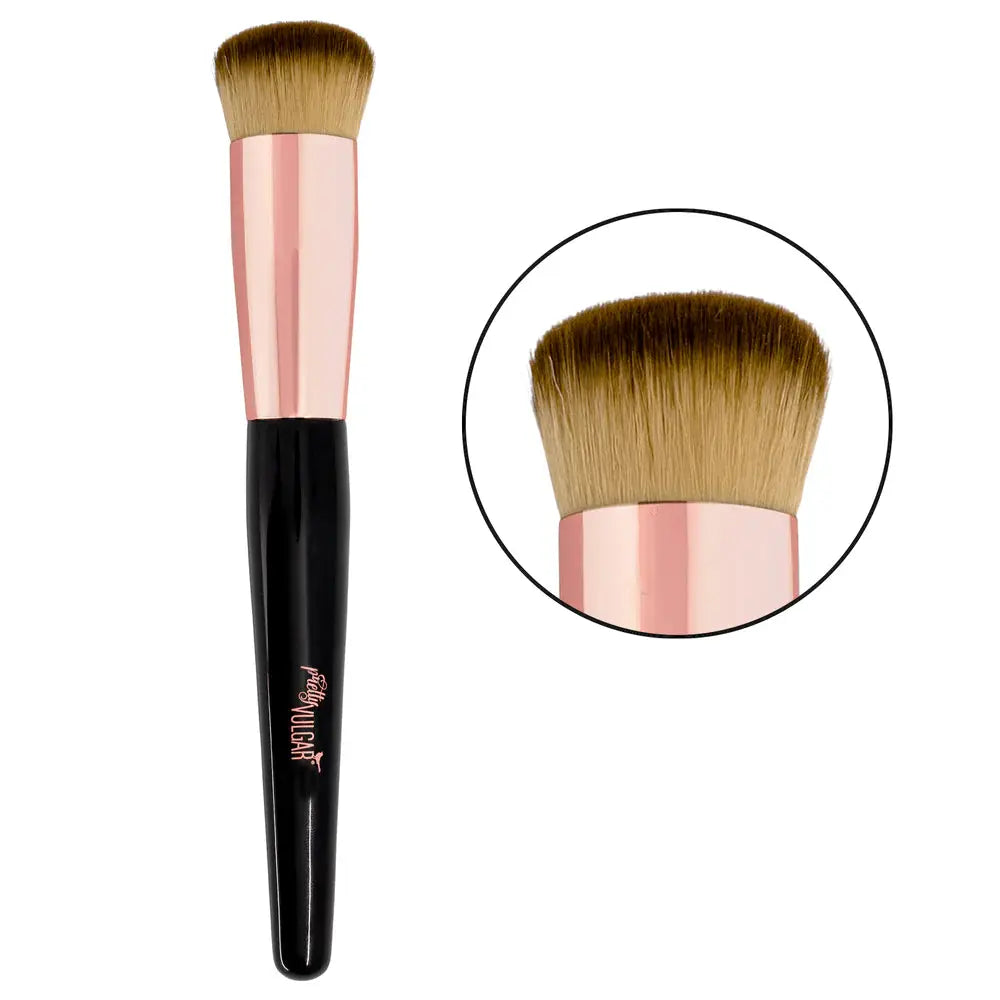 Pretty Vulgar Flawless Wand Foundation Brush